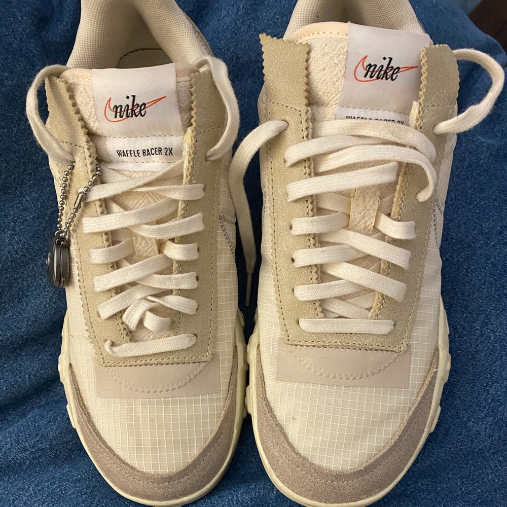 Like new Nike Racer series LX is